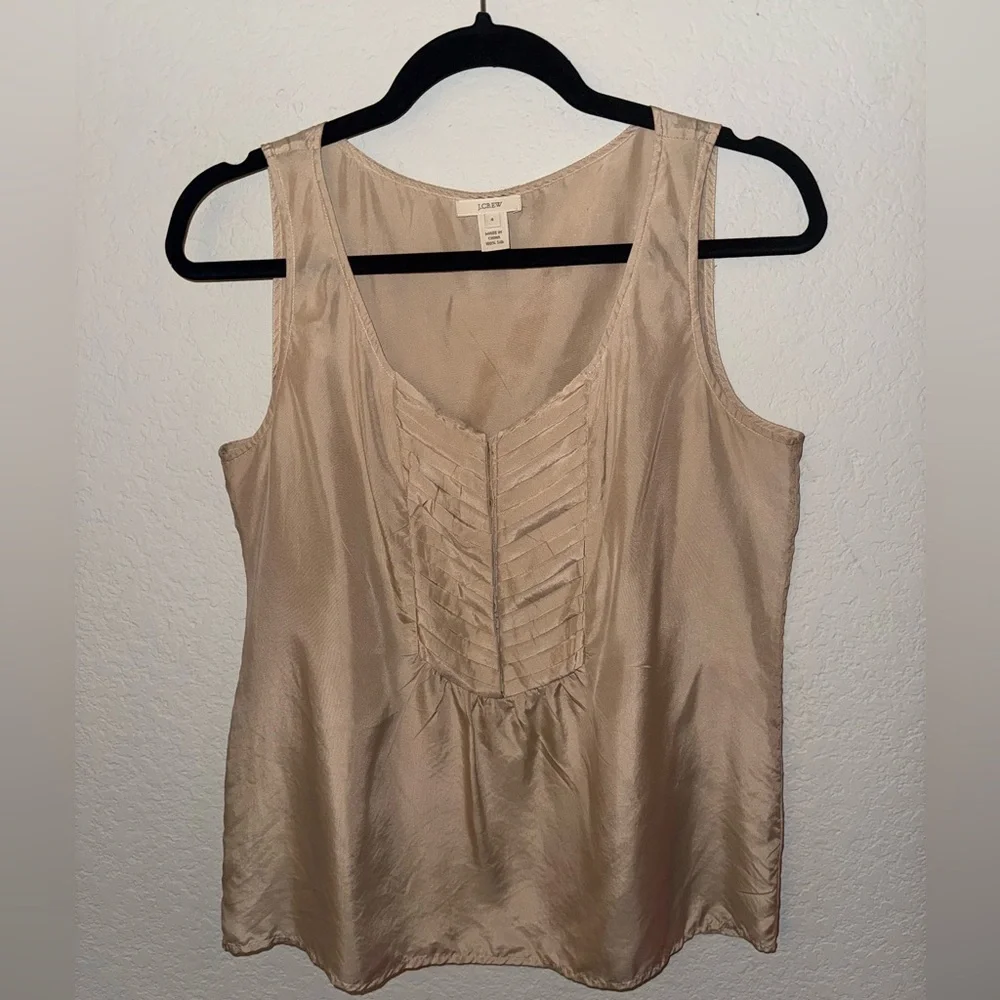 J Crew Beige Sleeveless Silk Blouse Size 4 - Picture 2 of 5